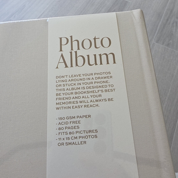 Friends and Family Photo Album - Picture 5 of 5